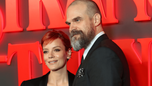 Lily-Allen-David-Harbour-getty-H-2025.png