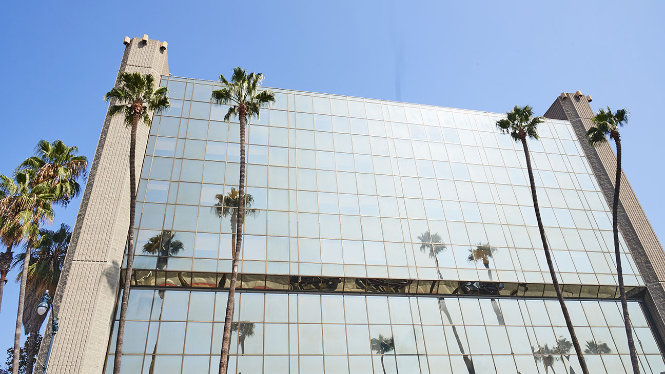 Hollywood Reporter Lands National Arts & Entertainment Journalism Noms