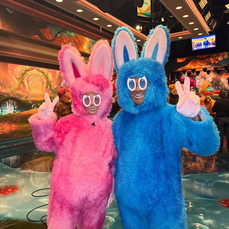 Today, Kelly and Mark Halloween Costumes: Anna Wintour, Labubus, More