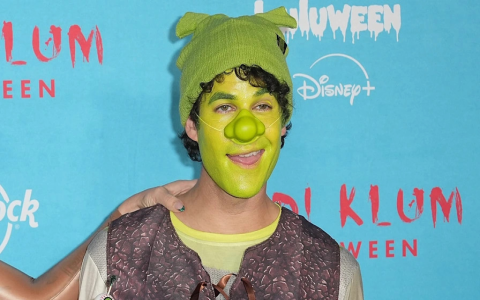 Jesse Eisenberg Is Donating a Kidney to a Stranger