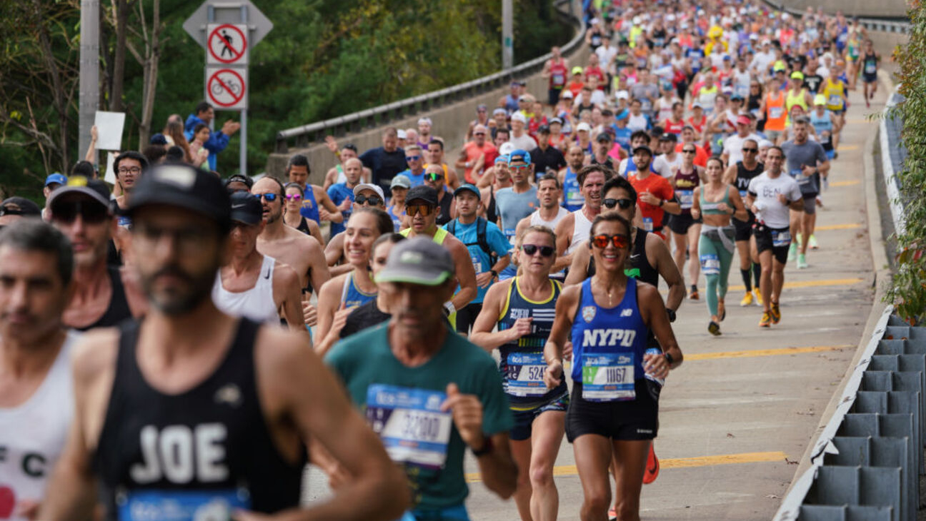 New-York-City-Marathon-GettyImages-1244562126-H-MAIN-2025.jpg